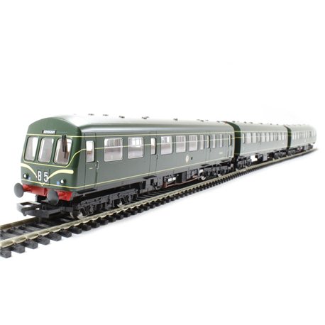 BR Green 3 Car Class 101 with Speed Whiskers