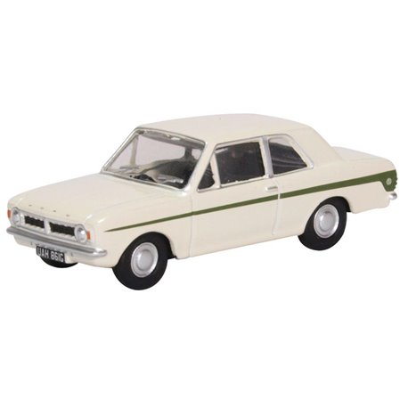 Ford Cortina MkII ERMINE WHITE SHERWOOD GREEN