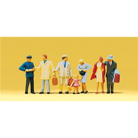 Passengers At The Platform Gate (7) Exclusive Figure Set