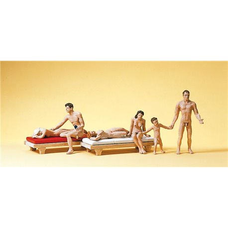 Couple/Family Nudists (6) Exclusive Figure Set